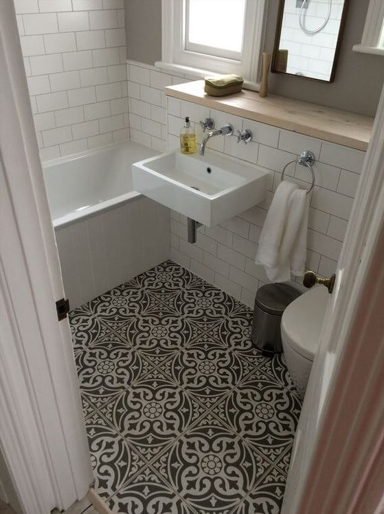 Desain Kamar Mandi Rumah Minimalis Putih