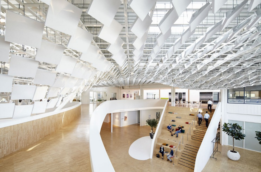 Desain Kantor yang Unik dan Mewah